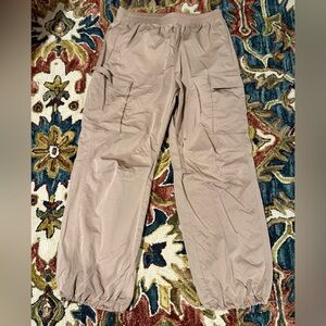 Lou & Grey Cargo Wind Pants